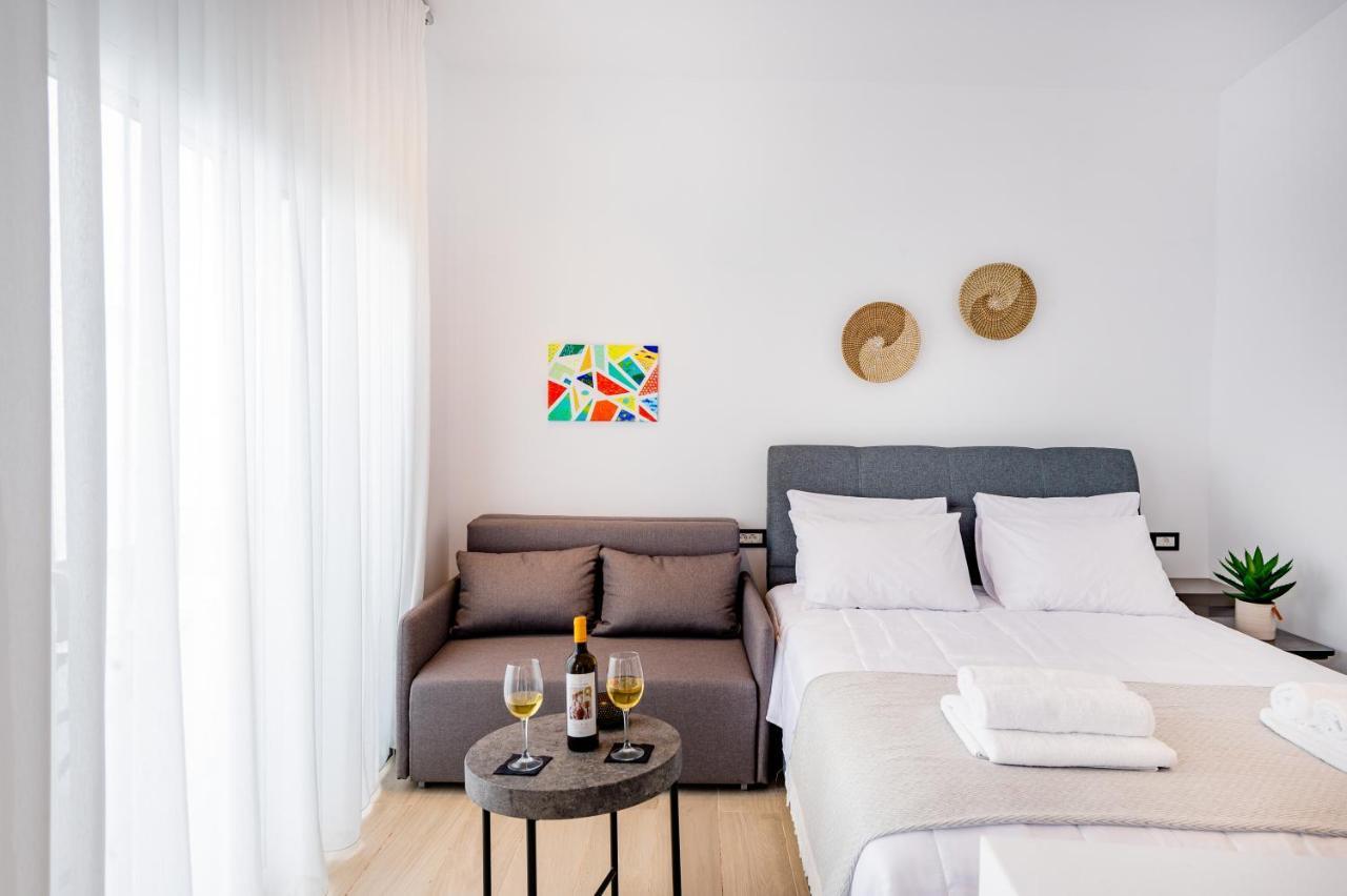 Sunwaves Beach Studio I Ялиссос Экстерьер фото