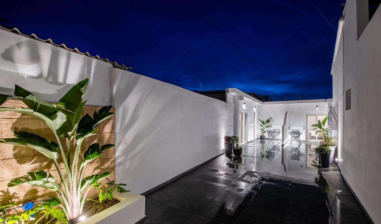 Sunwaves Beach Studio I Ялиссос Экстерьер фото