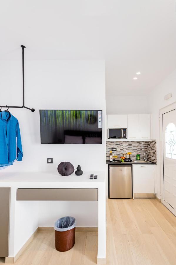 Sunwaves Beach Studio I Ялиссос Экстерьер фото